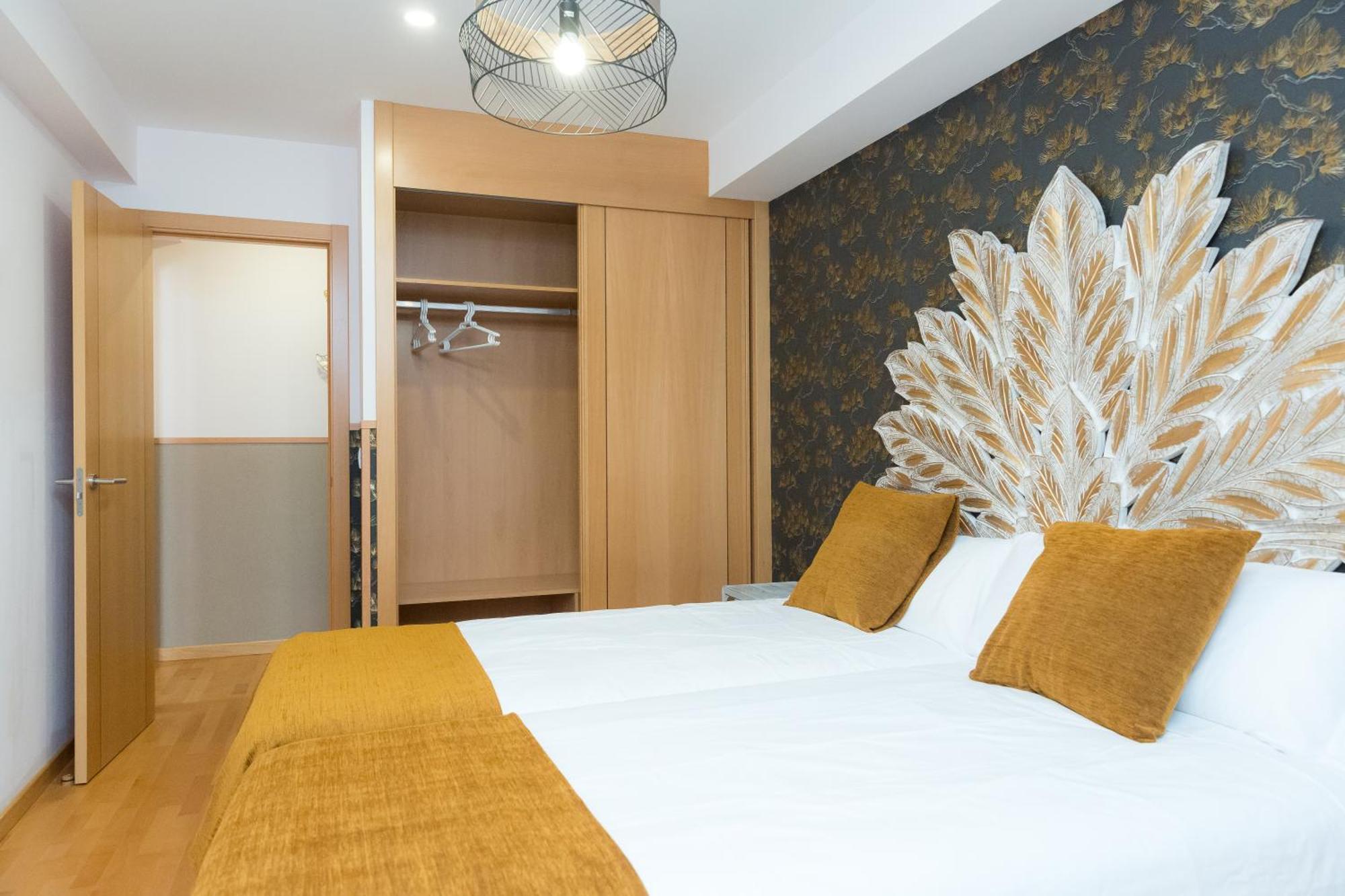 Apartamentos San Pedro Regalado Valladolid Eksteriør billede