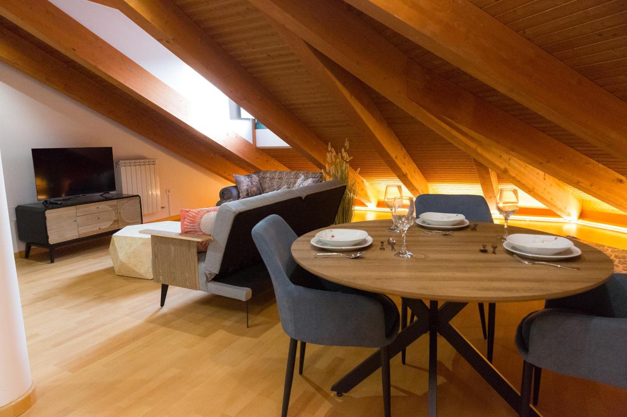 Apartamentos San Pedro Regalado Valladolid Eksteriør billede
