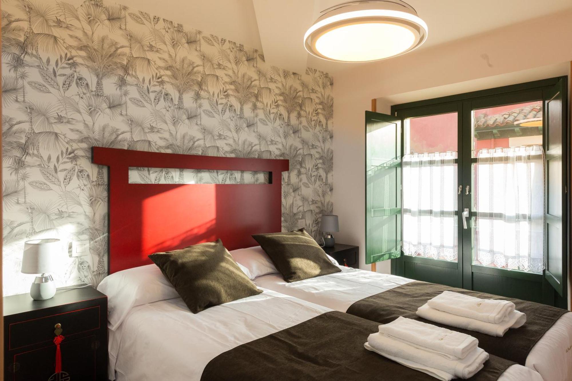 Apartamentos San Pedro Regalado Valladolid Eksteriør billede